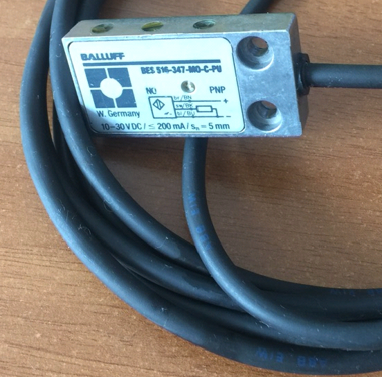 Индуктивный датчик Вaluff BES 516-347-MO-C-PU