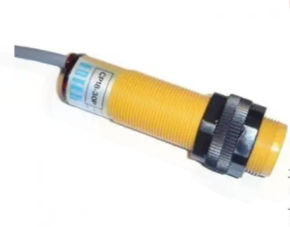 Датчик ємнісний CP18-30P